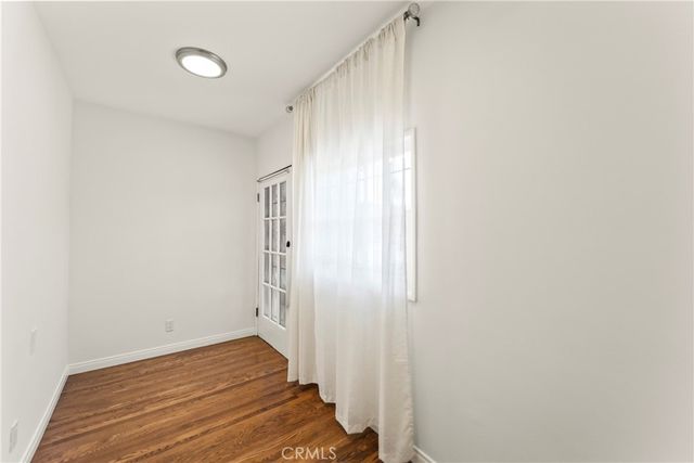 1745 N Mariposa, Los Angeles, CA 90027