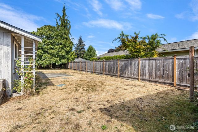 8821 52nd Drive NE, Marysville, WA 98270