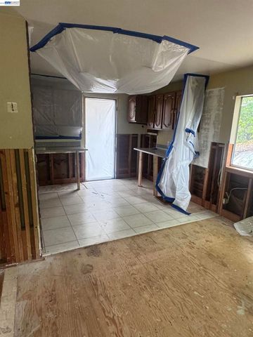 535 Patterson Blvd., Pleasant Hill, CA 94523