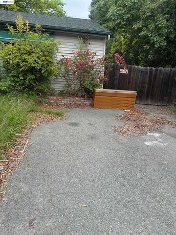 535 Patterson Blvd., Pleasant Hill, CA 94523