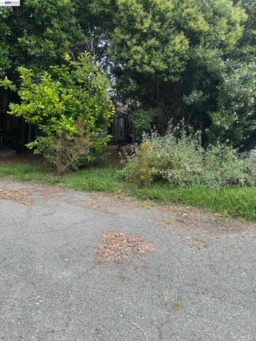 535 Patterson Blvd., Pleasant Hill, CA 94523