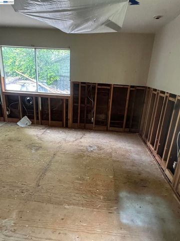 535 Patterson Blvd., Pleasant Hill, CA 94523