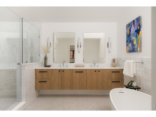 1760 Hawthorn Pl, Boulder, CO 80304