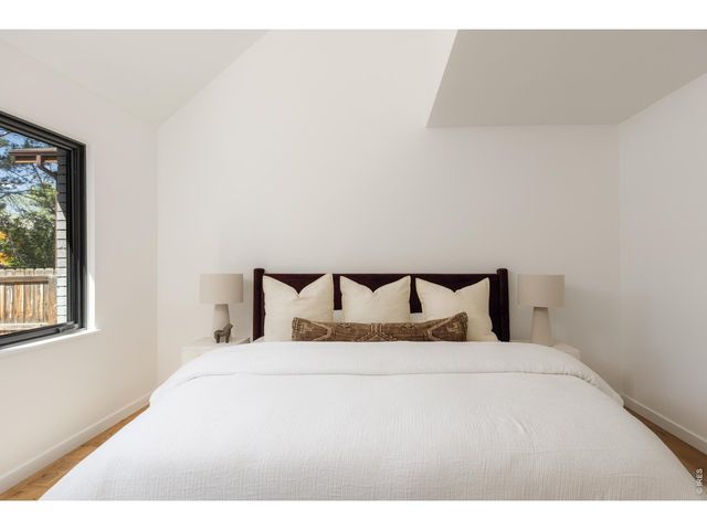 1760 Hawthorn Pl, Boulder, CO 80304