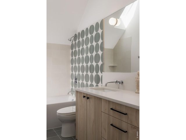 1760 Hawthorn Pl, Boulder, CO 80304