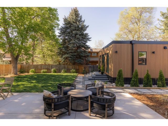 1760 Hawthorn Pl, Boulder, CO 80304