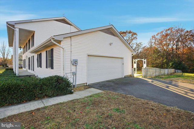 8525 TRINITY CHURCH RD, Charlotte Hall, MD 20622