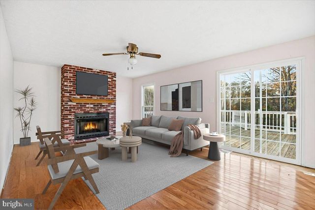 8525 TRINITY CHURCH RD, Charlotte Hall, MD 20622