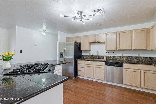 2320 W Calle Grato, Oracle, AZ 85623