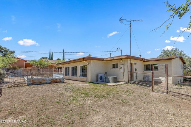 2320 W Calle Grato, Oracle, AZ 85623