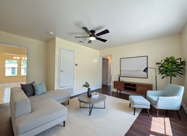 624 Leyenda Drive, Mesquite, TX 75149