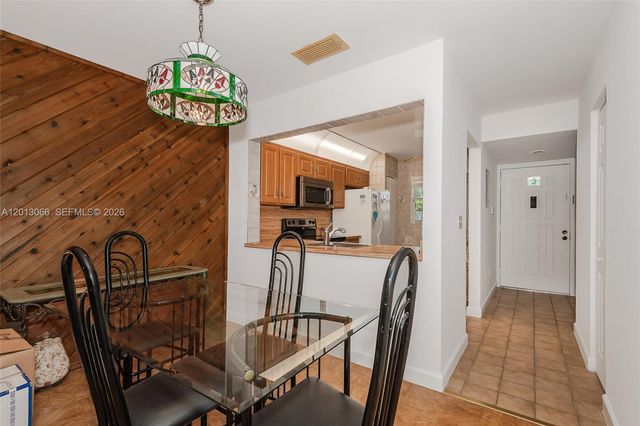 430 NE 210th Cir Ter 201-3, Miami, FL 33179