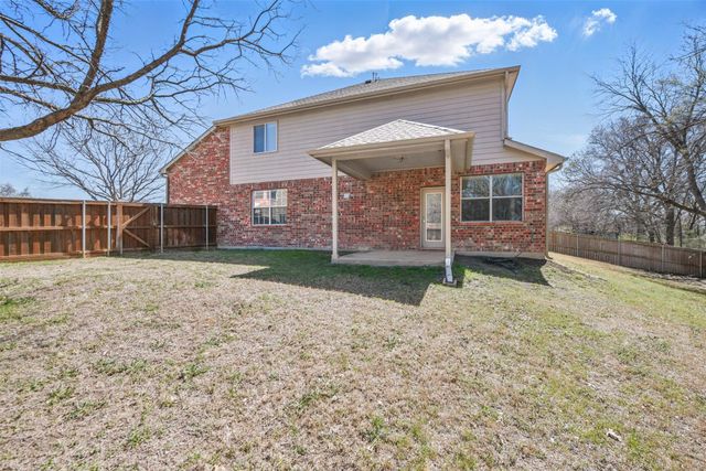 804 Starling Lane, Aubrey, TX 76227