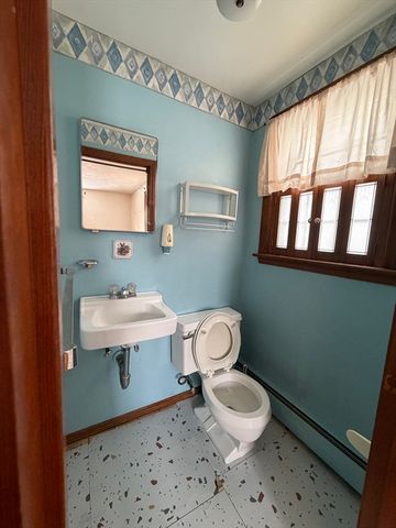 24 Grapevine Ave 0, Lexington, MA 02421