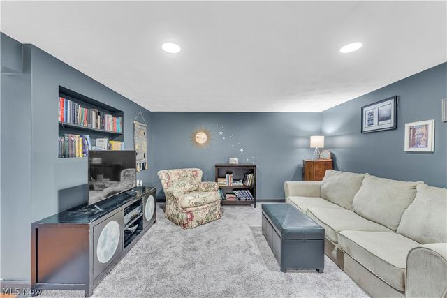 16628 Bennett Road, North Royalton, OH 44133