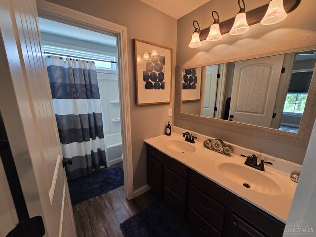 1511 Shaker Run Boulevard, Lebanon, OH 45036