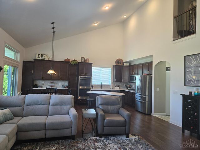 1511 Shaker Run Boulevard, Lebanon, OH 45036