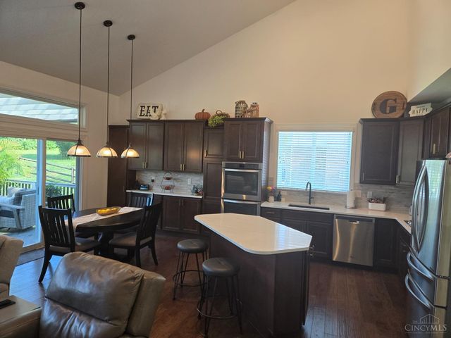 1511 Shaker Run Boulevard, Lebanon, OH 45036