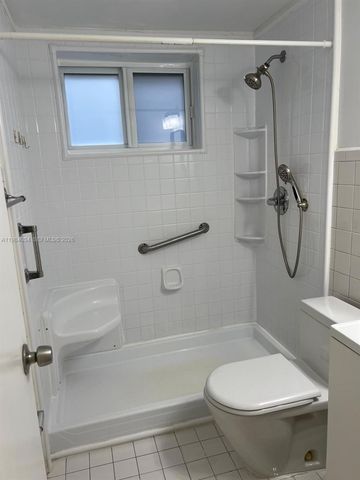 2300 SW 3rd Ave 4, Miami, FL 33129