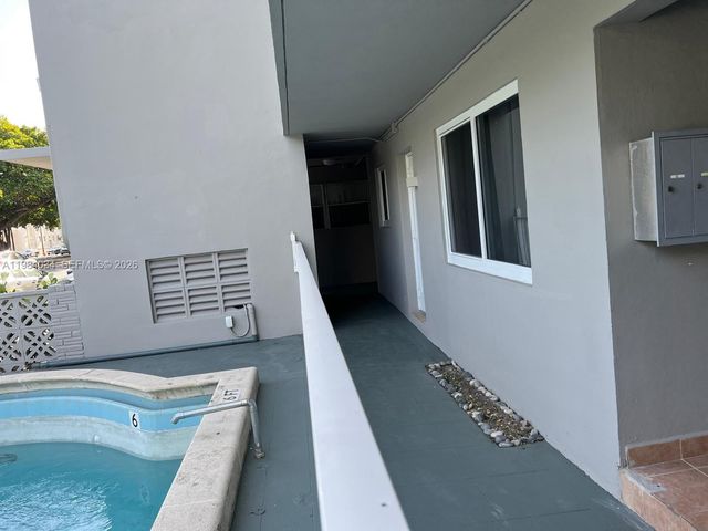 2300 SW 3rd Ave 4, Miami, FL 33129