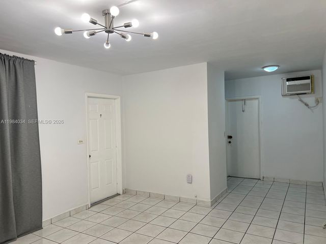 2300 SW 3rd Ave 4, Miami, FL 33129