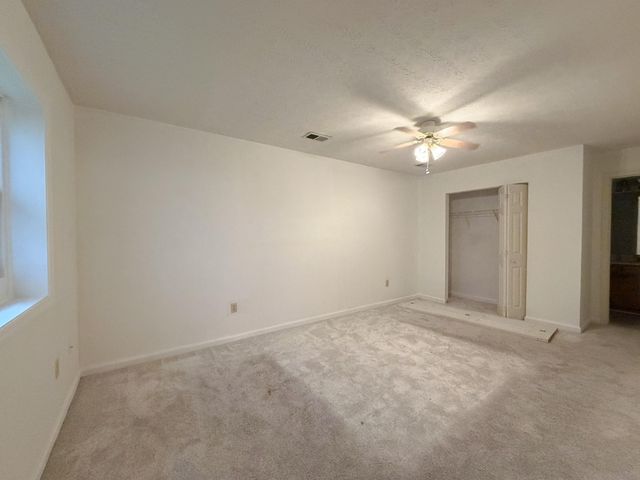 352 Chase Place, Lexington, KY 40503