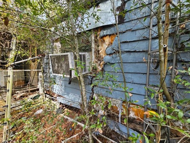 4210 NE 175TH STREET ROAD, Citra, FL 32113