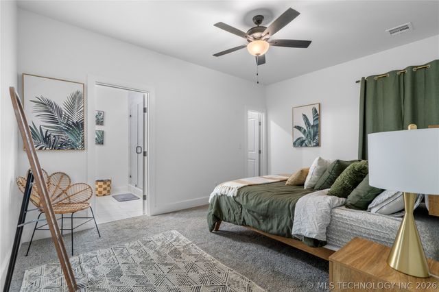 1323 N Cheyenne Avenue A, Tulsa, OK 74106