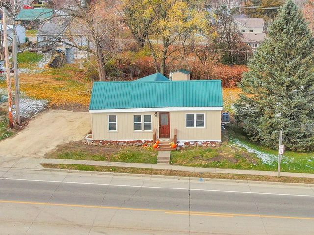 418 N Main STREET, Viroqua, WI 54665