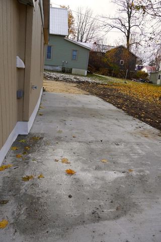 418 N Main STREET, Viroqua, WI 54665