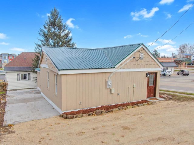 418 N Main STREET, Viroqua, WI 54665