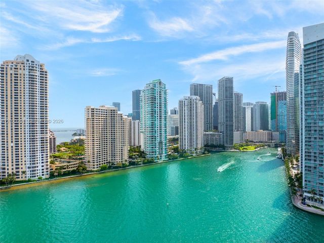 900 Brickell Key Blvd 1801, Miami, FL 33131