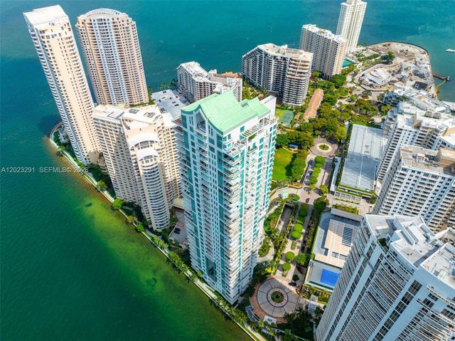 900 Brickell Key Blvd 1801, Miami, FL 33131