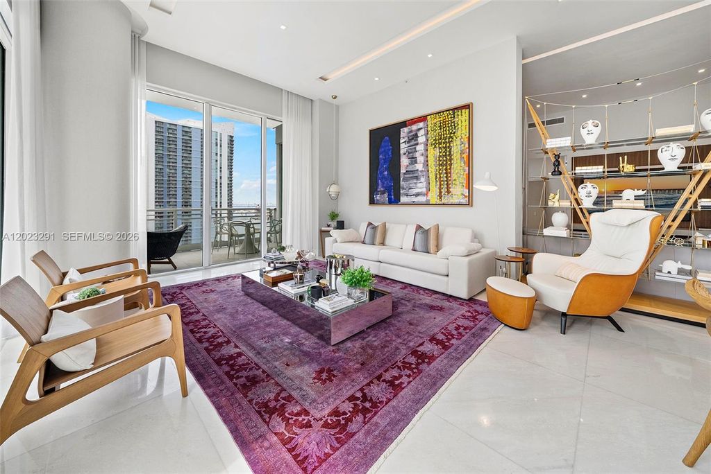 900 Brickell Key Blvd 1801, Miami, FL 33131