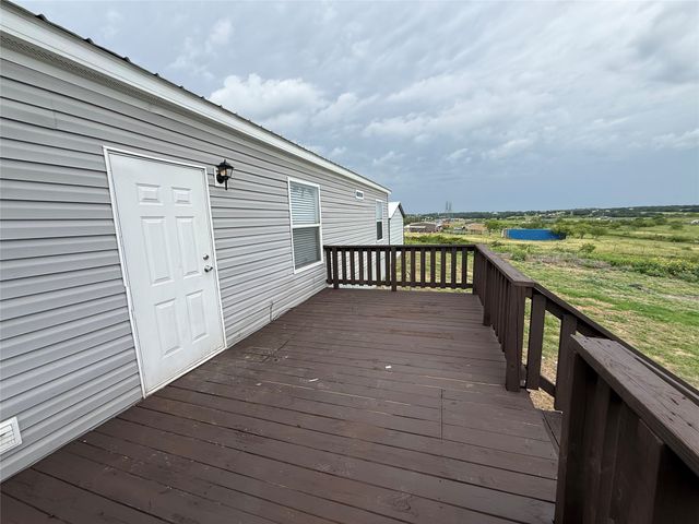 417 County Road 4791, Boyd, TX 76023