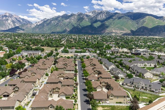 598 E WYNGATE POINTE LN, Draper, UT 84020
