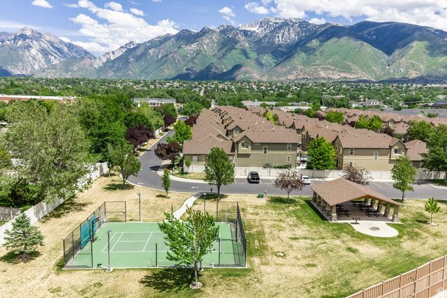 598 E WYNGATE POINTE LN, Draper, UT 84020