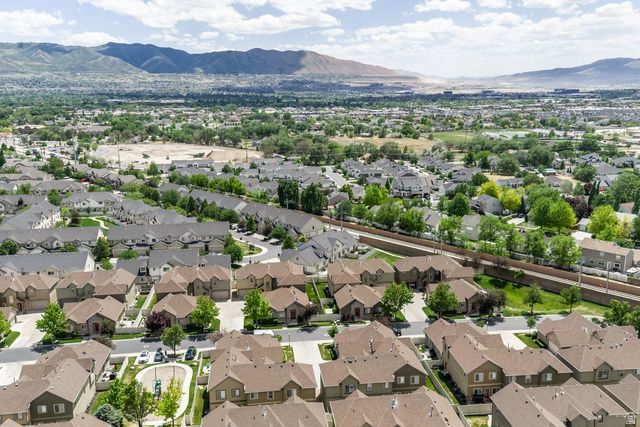 598 E WYNGATE POINTE LN, Draper, UT 84020