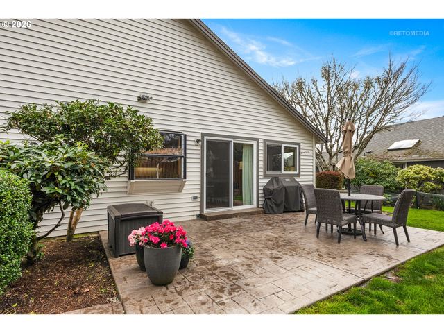 12515 Sw PEACHVALE St, Portland, OR 97224