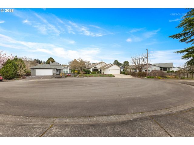 12515 Sw PEACHVALE St, Portland, OR 97224