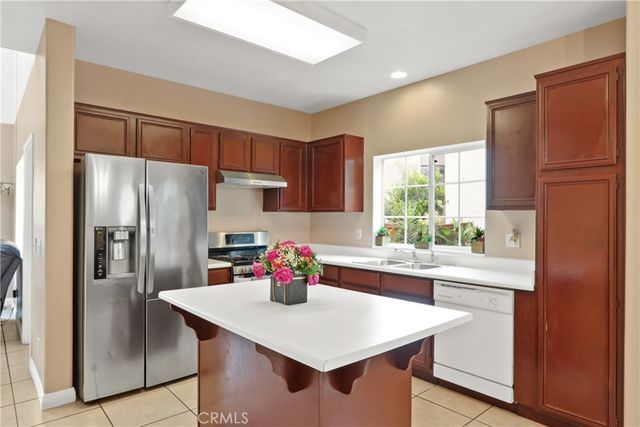10988 Las Flores, El Monte, CA 91731