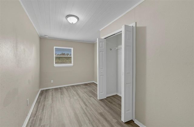 28042 LOIS DRIVE, Tavares, FL 32778