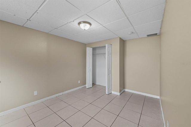28042 LOIS DRIVE, Tavares, FL 32778