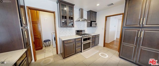 6619 Sunnyslope Avenue, Los Angeles, CA 91401