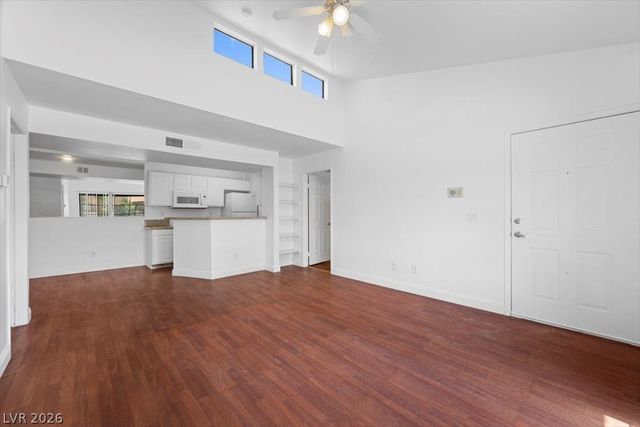 5158 South Jones Boulevard 201, Las Vegas, NV 89118