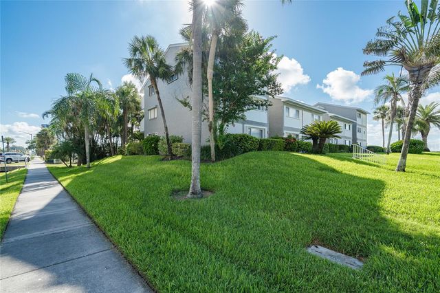 1301 GULF BOULEVARD 201, Clearwater Beach, FL 33767