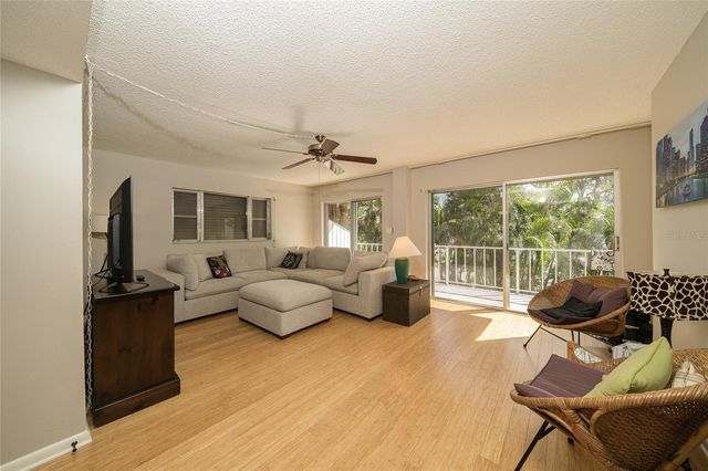 1301 GULF BOULEVARD 201, Clearwater Beach, FL 33767
