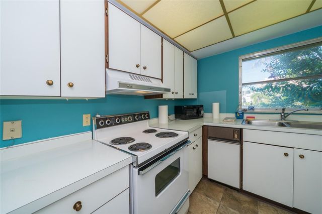 1301 GULF BOULEVARD 201, Clearwater Beach, FL 33767