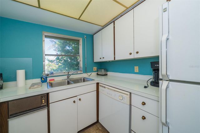 1301 GULF BOULEVARD 201, Clearwater Beach, FL 33767
