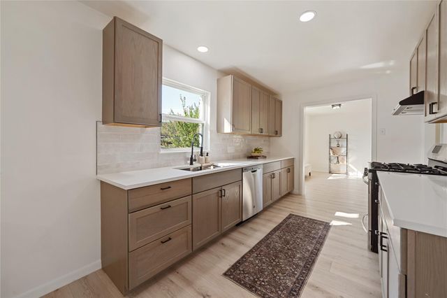 1201 Ridgehaven DR, Austin, TX 78723